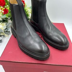 Men's Bally calf skin leather Chelsea boots size 11.5 made in Italy